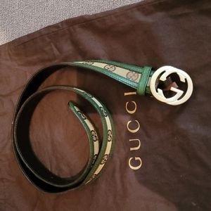 Green Gucci belt